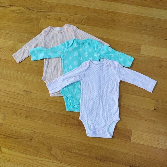 Carter's Long Sleeve Onesie Pack - Picture 2 of 5